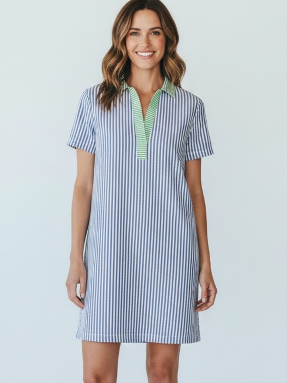 Duffield Lane Seersucker Shift Dress in Blue & White Large